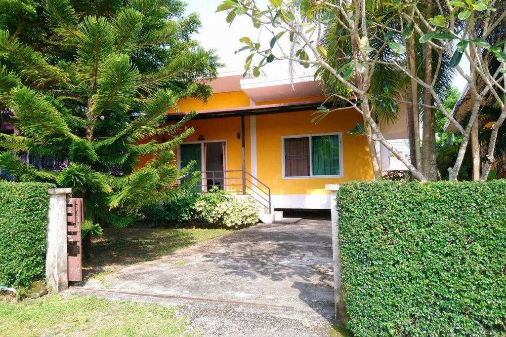 Little Yellow House- Aonang Ao Nang المظهر الخارجي الصورة